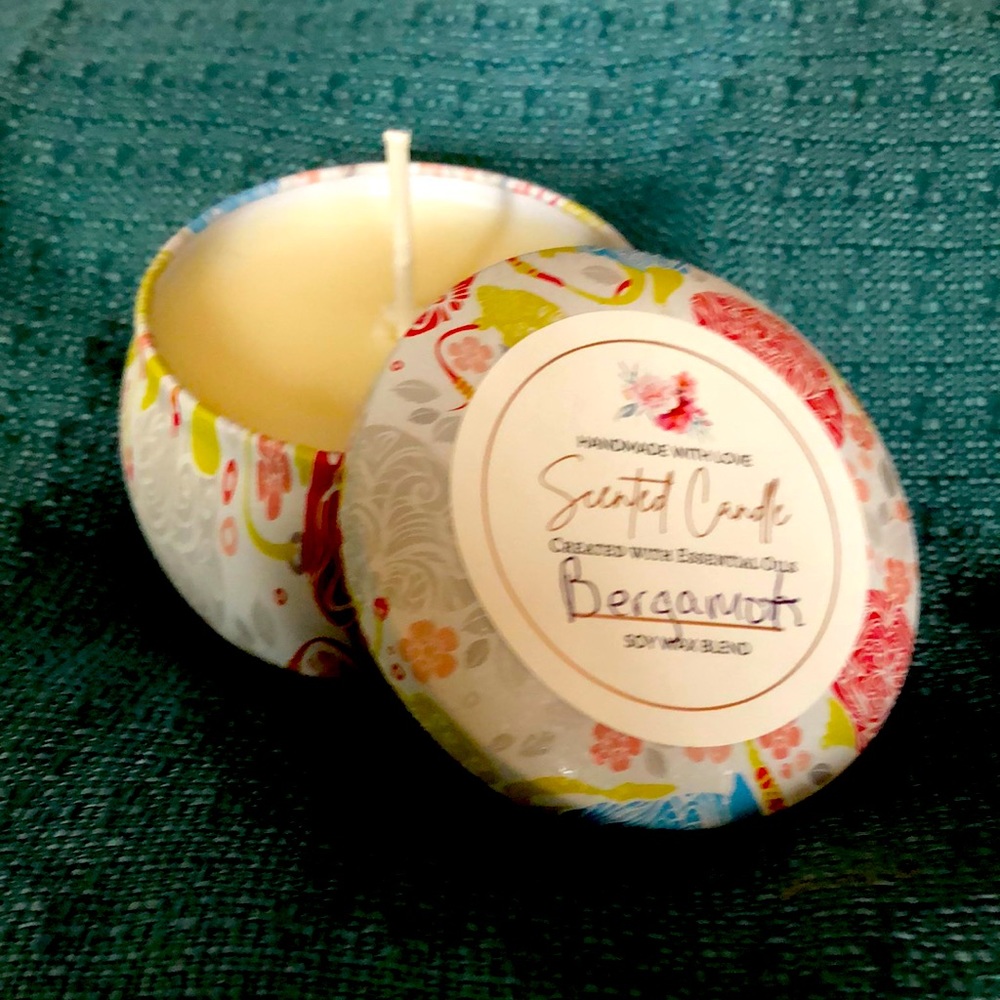 Hand Crafted 4 oz decorative tin